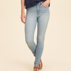 Hollister high rise super skinny jeans